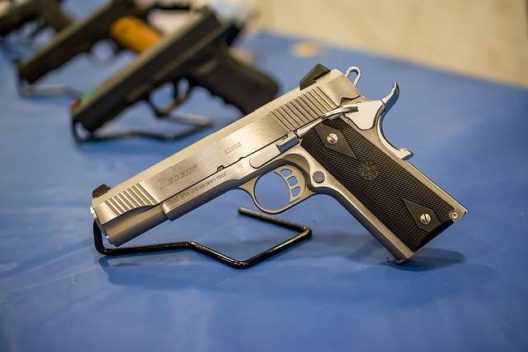 pistolas