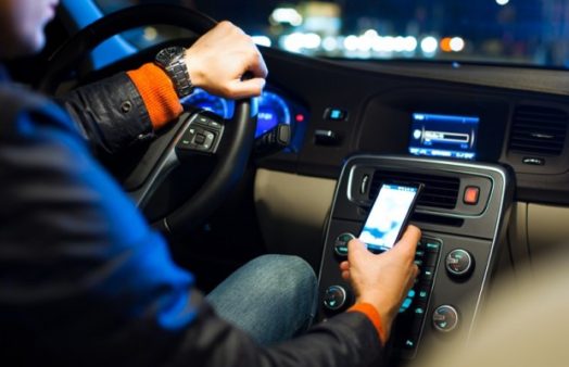 seguridad-vial-celular-620x400